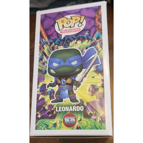 Funko Pop! Vinyl: Teenage Mutant Ninja Turtles - Leonardo - Target NEW - Picture 4 of 6